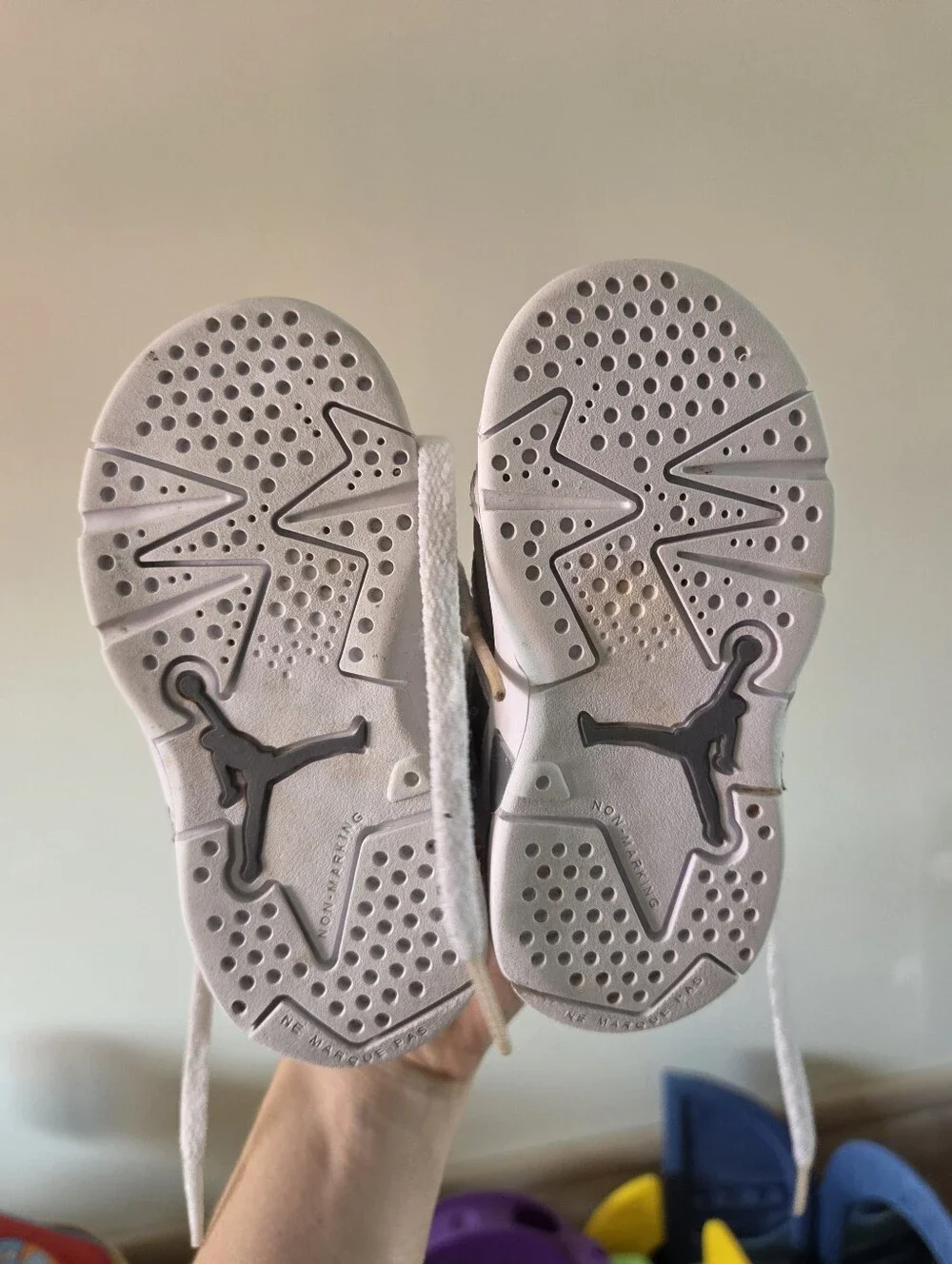 Toddler Air Jordan 6 Retro "Cool Grey" Size 5C - White & Grey Sneakers - Picture 5 of 7